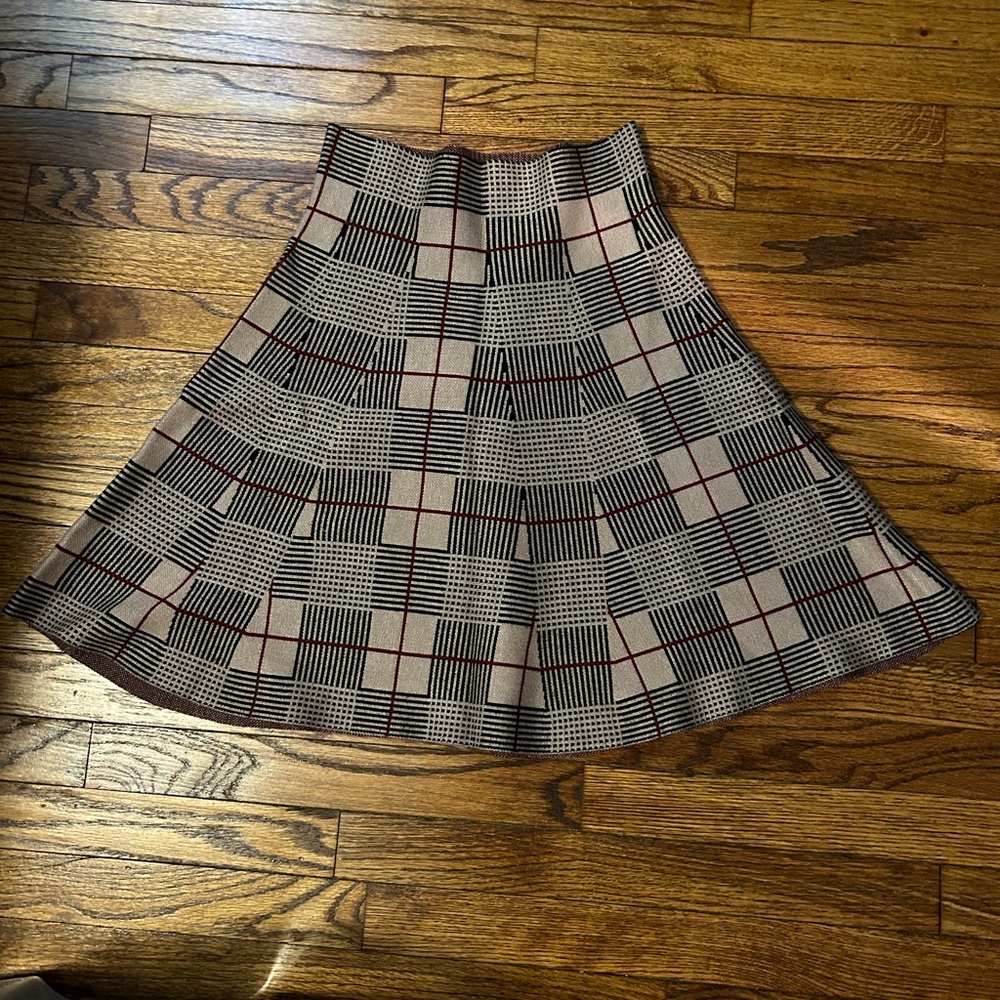 Max Studio Plaid sweater skirt size s/m